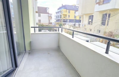 Аренда просторной 3-комнатной квартиры, район Бриз, Варна, Болгария